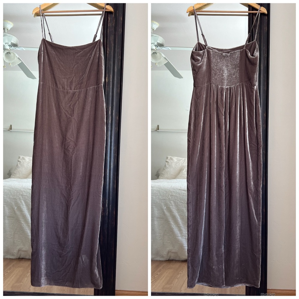 NWT Anthropologie Reformation Frankie Velvet Dress - Picture 3 of 3